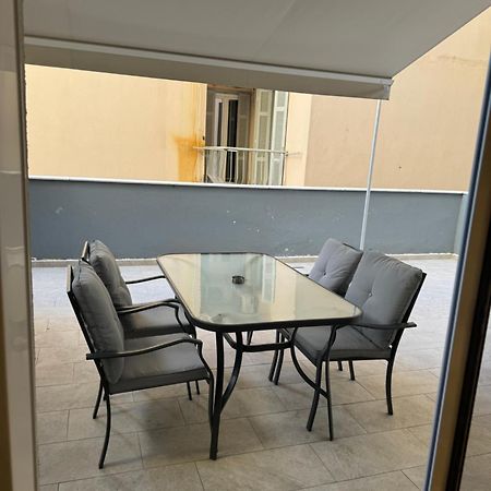 Ag.Sofias Pedestrian Area Luxury Ap. & Big Balcony Apartamento Tessalónica Exterior foto