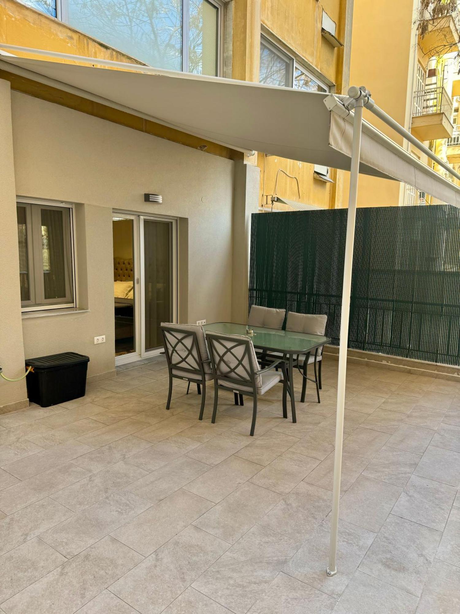 Ag.Sofias Pedestrian Area Luxury Ap. & Big Balcony Apartamento Tessalónica Exterior foto
