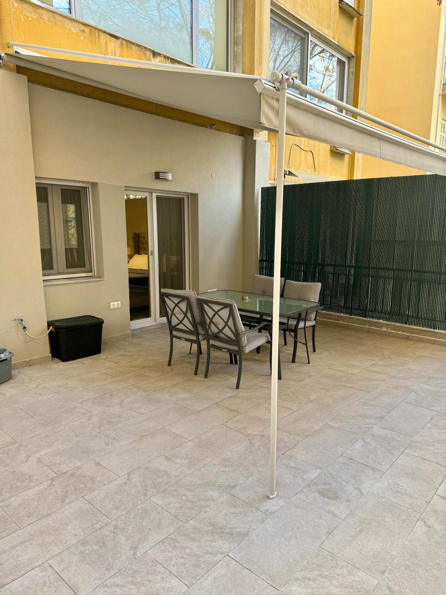 Ag.Sofias Pedestrian Area Luxury Ap. & Big Balcony Apartamento Tessalónica Exterior foto